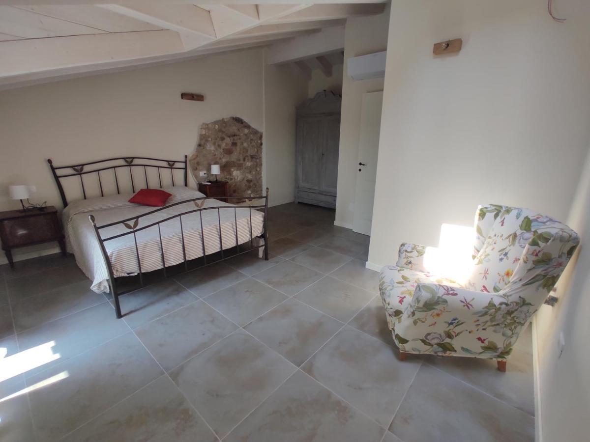 La Casa Di Paolina - Affitti Brevi Apartman Desenzano del Garda Kültér fotó