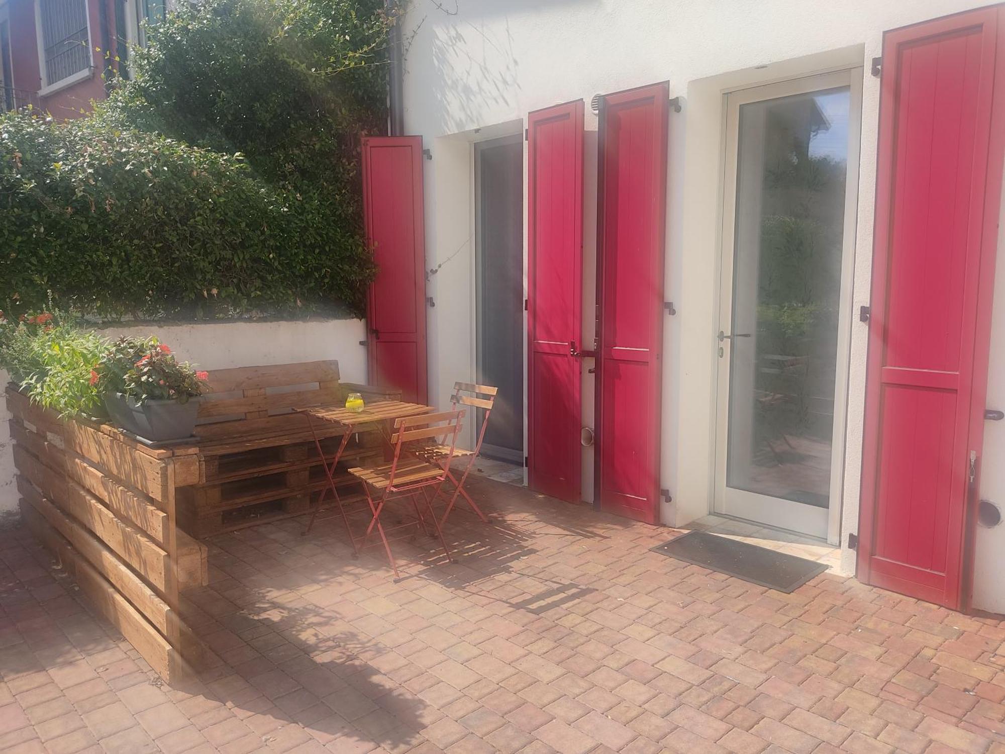 La Casa Di Paolina - Affitti Brevi Apartman Desenzano del Garda Kültér fotó