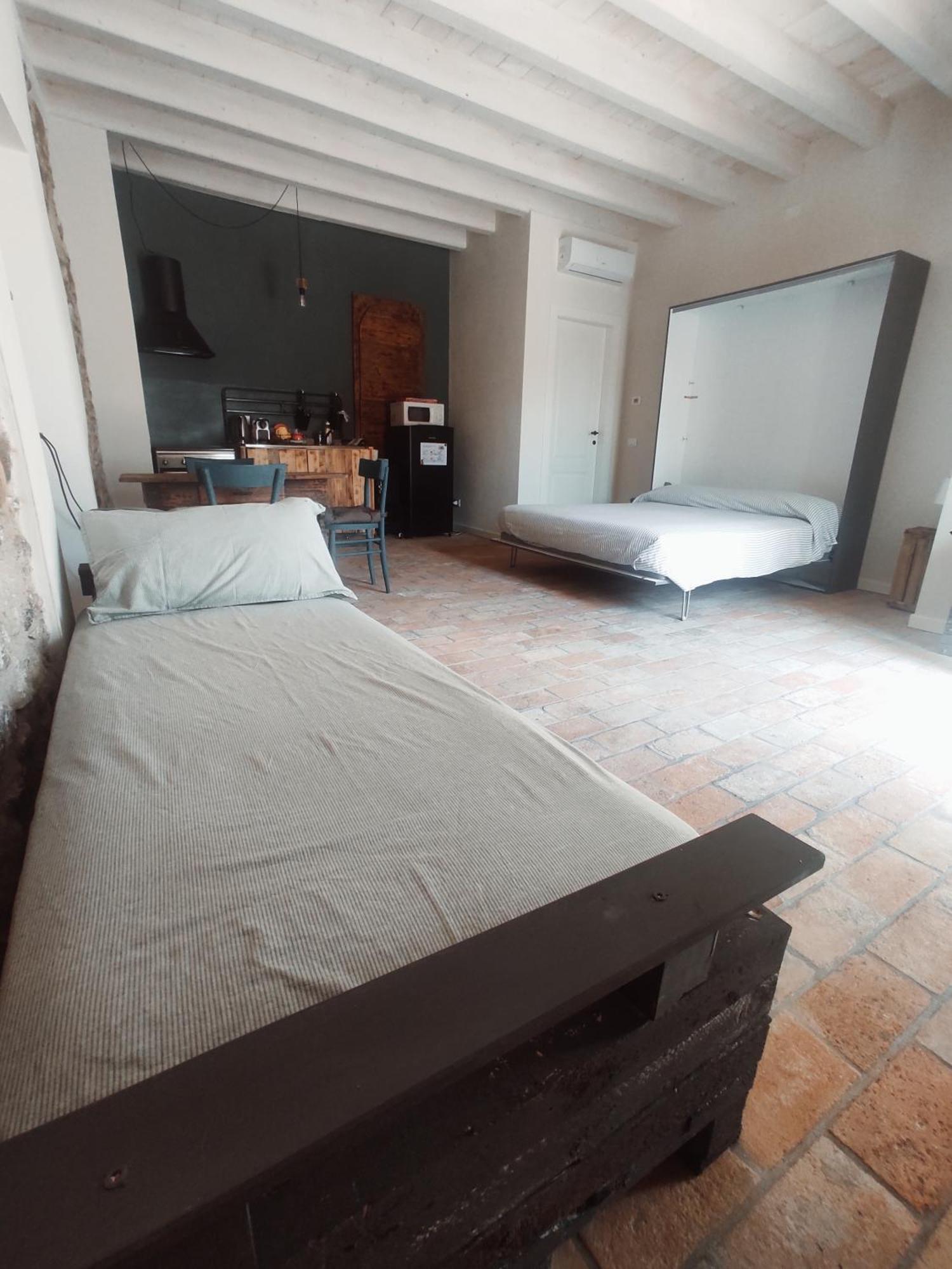 La Casa Di Paolina - Affitti Brevi Apartman Desenzano del Garda Kültér fotó